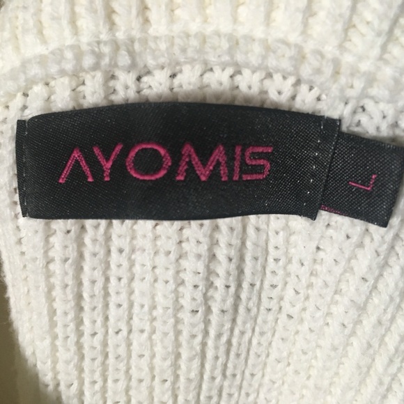 Ayomis thick fur trim sweater size L - Picture 4 of 4